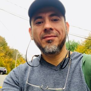 Meet your Posher, Daniel francisco